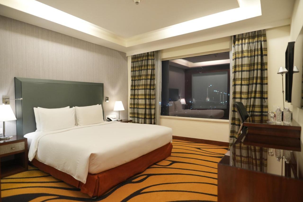 Doubletree By Hilton Gurgaon New Delhi Ncr Hotel Eksteriør billede