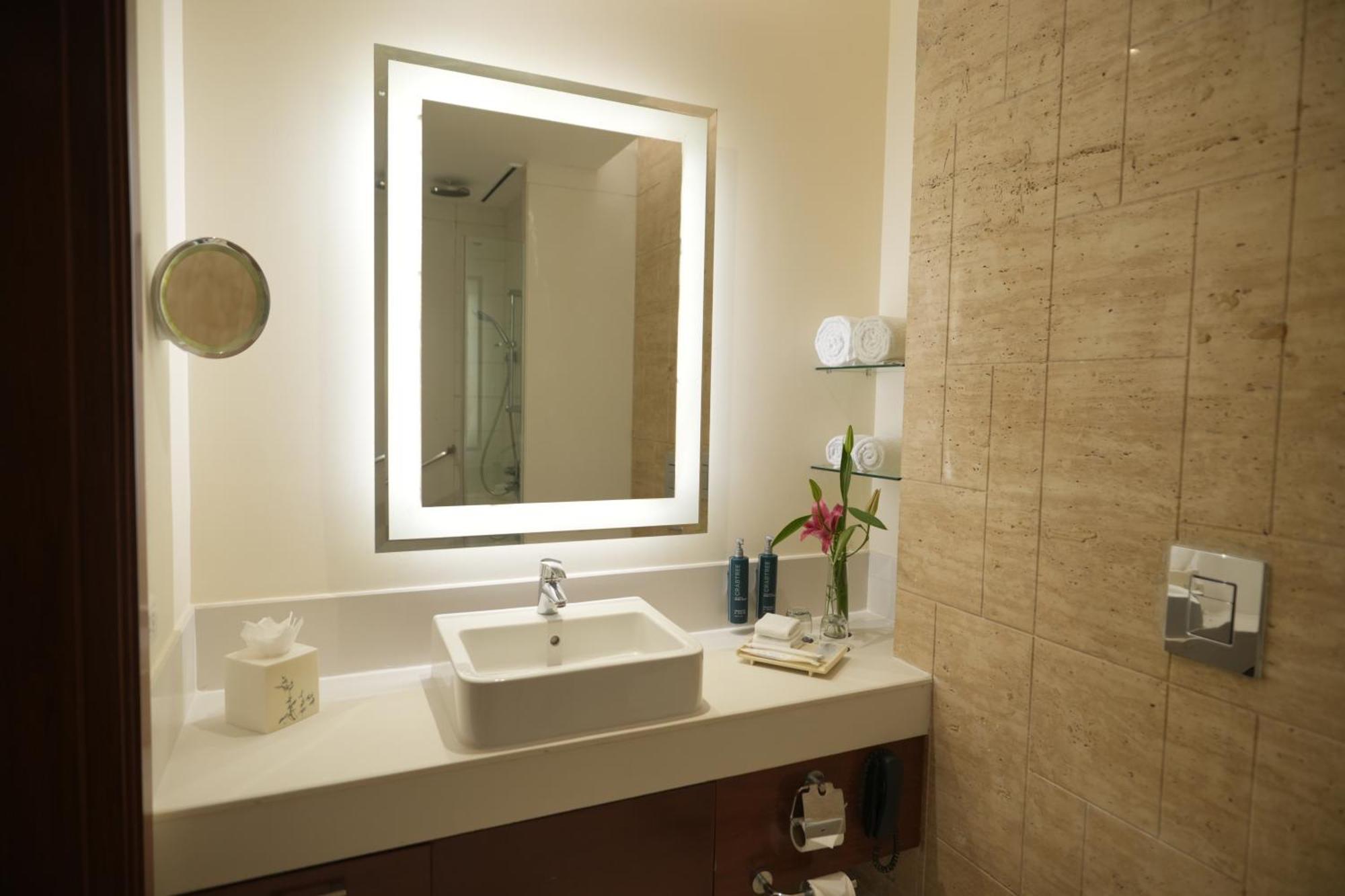 Doubletree By Hilton Gurgaon New Delhi Ncr Hotel Eksteriør billede
